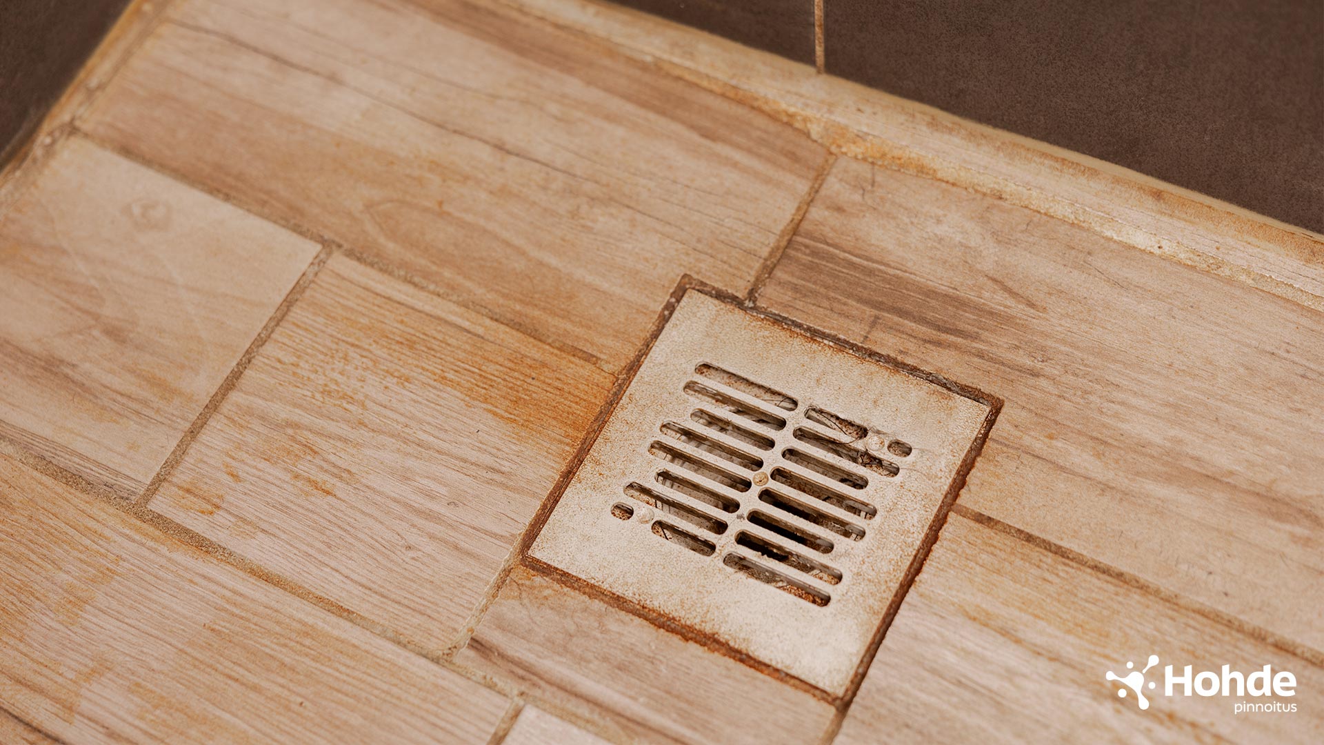 Milloin on aika paikata laattasaumat?